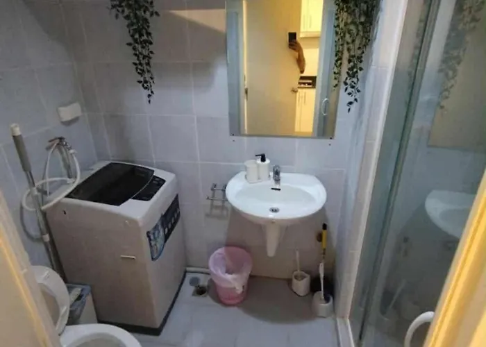 Cozy At Sea Res * Manila